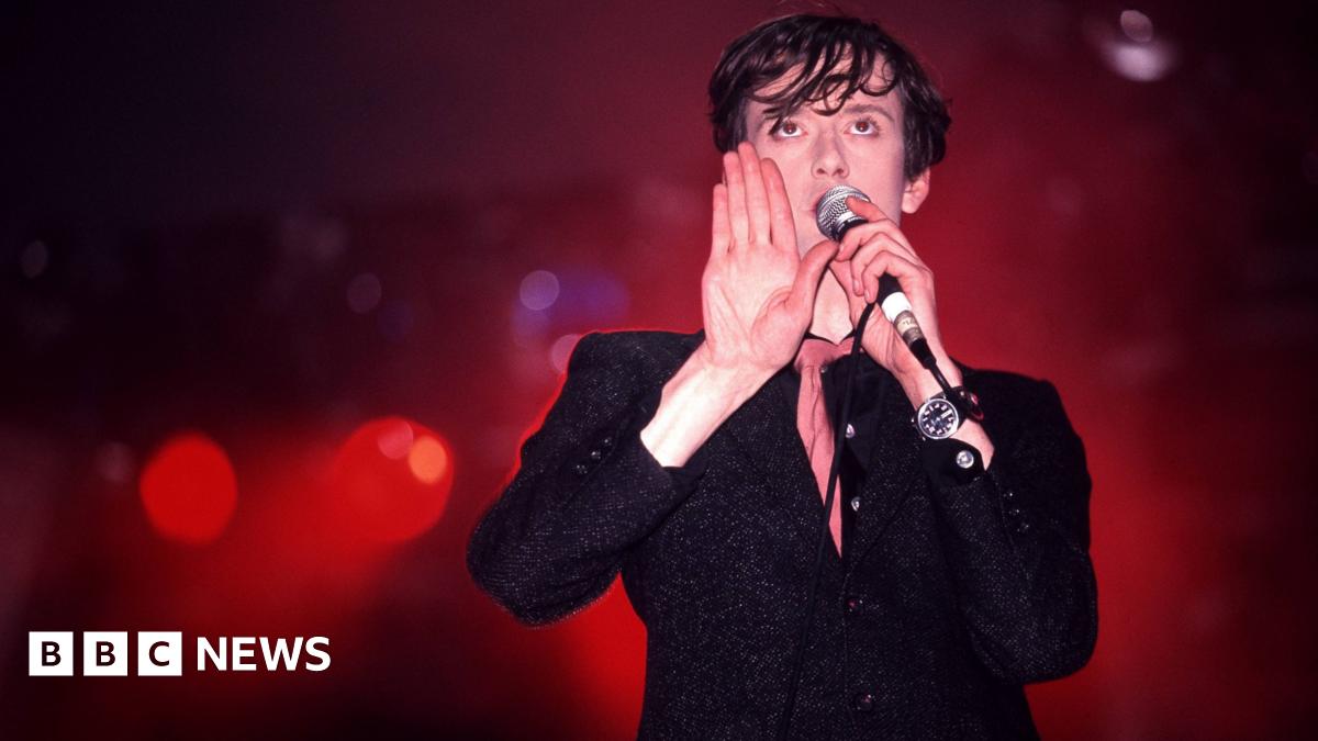 Common People: Pulp's 'rubbish' riff that became a Britpop anthem
