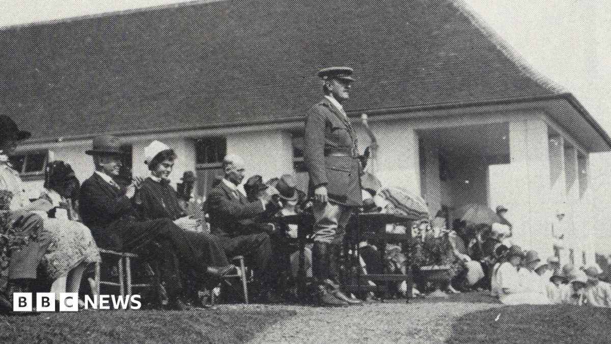 bbc.co.uk - Briony Leyland - Andover War Memorial Hospital's centenary celebrated by staff