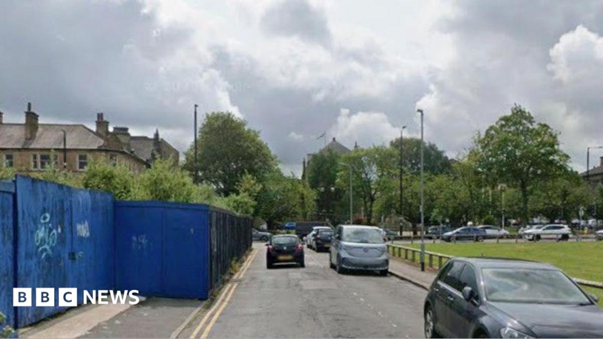 bbc.co.uk - Chris Young - Keighley town centre 20m phone mast plan refused