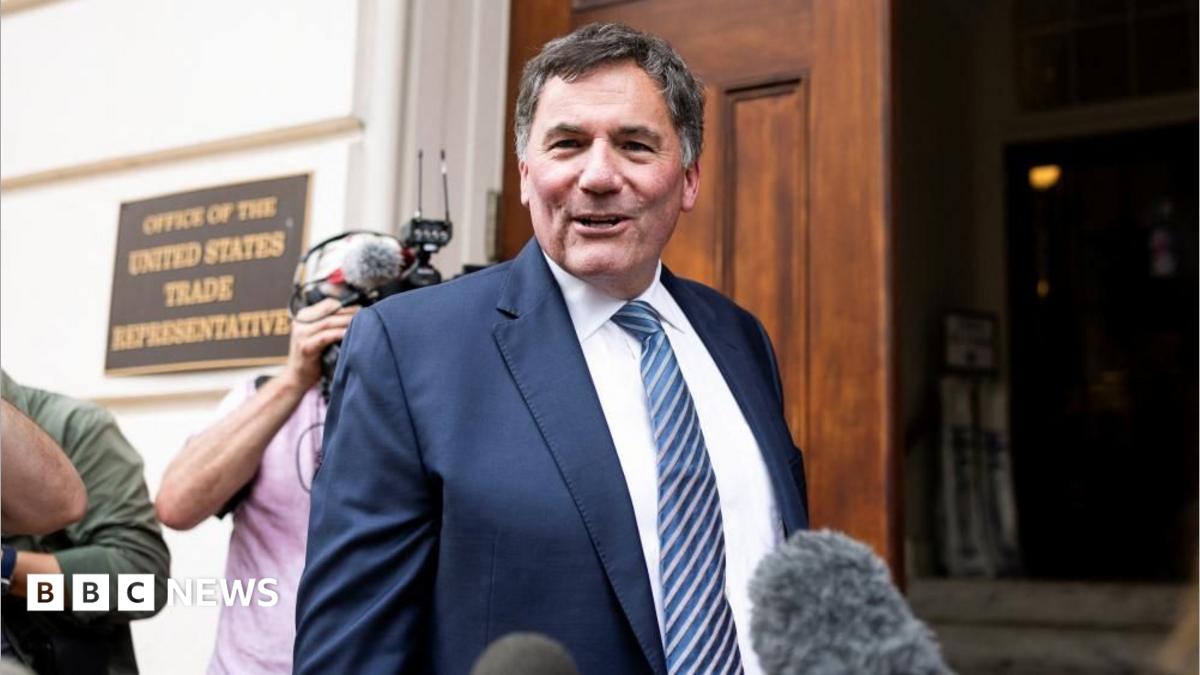 Canada-US Trade Talks Intensify Ahead of Midnight Deadline Amid Tariff Threats