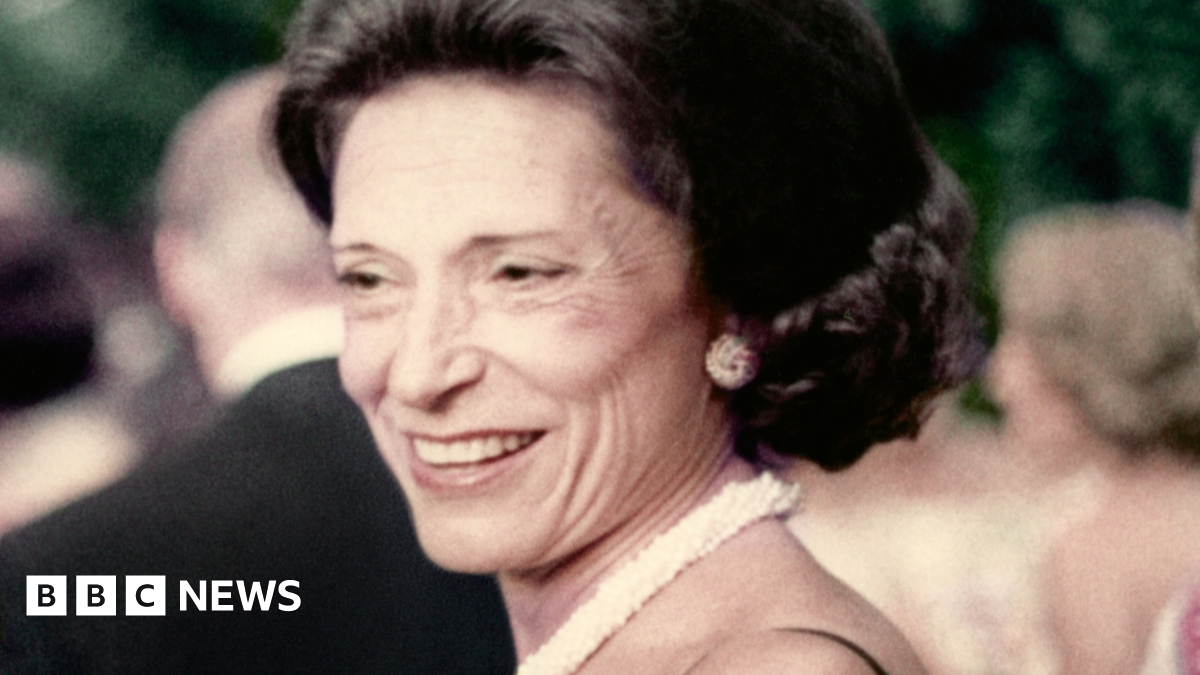 Gap co-founder Doris Fisher dies aged 94