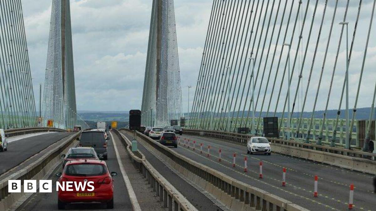 Artistic M4 Live Updates As Both Severn Bridges Are Closed To Drivers As Storm Bram Causes Chaos Background in HD Artistic M4 Live Updates As Both Severn Bridges Are Closed To Drivers As Storm Bram Causes Chaos Background in HD