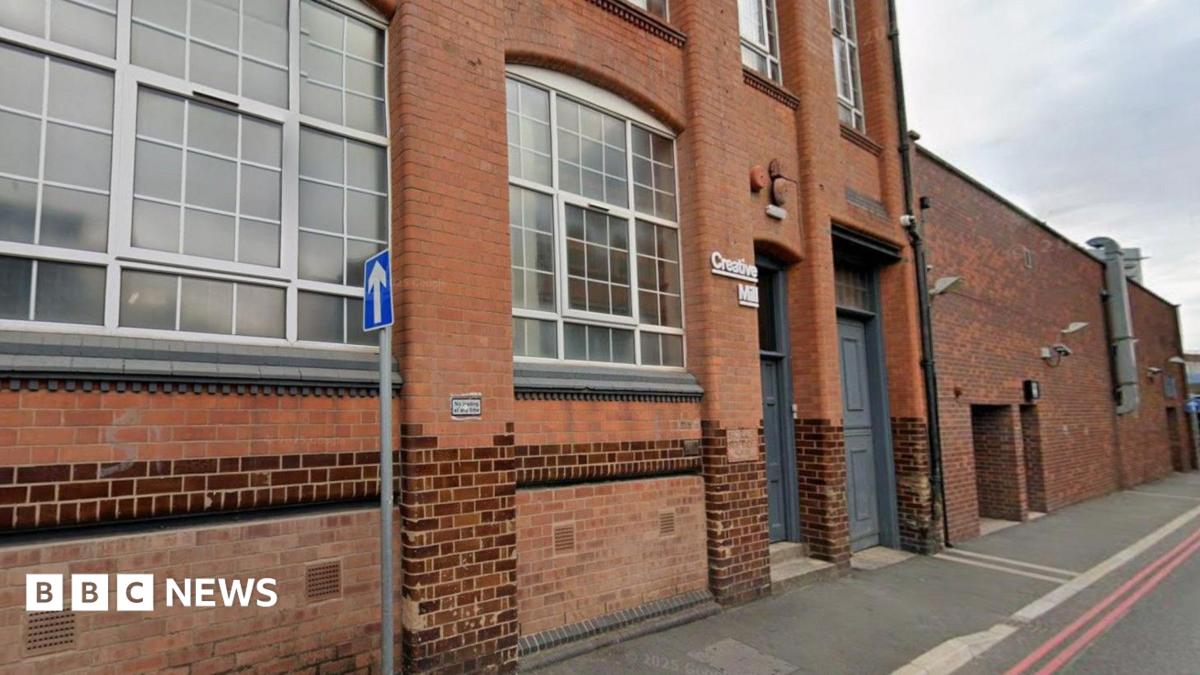 New school at converted mill in Leicester gets go ahead - BBC News