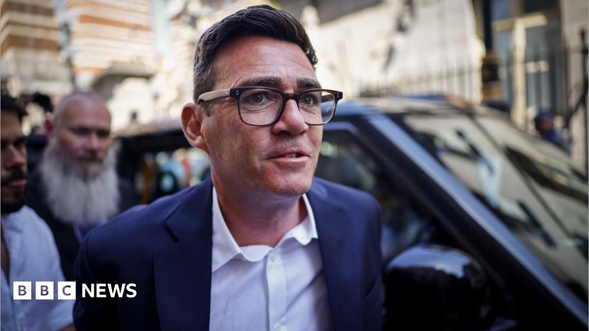 Burnham on course to be PM, but what would his No 10 operation look like?