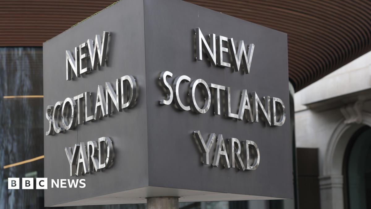 Met Police reprimanded after stalking victim’s details sent to defendant