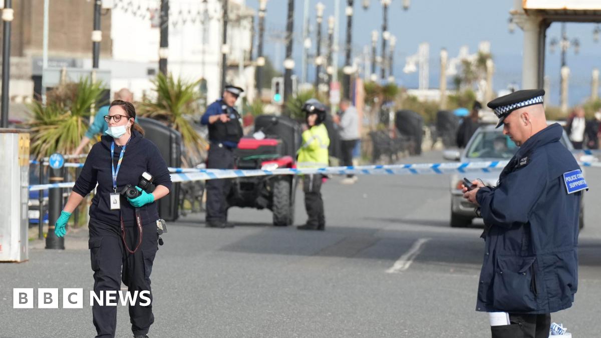 Police seek witnesses after teen stabbing on Worthing seafront