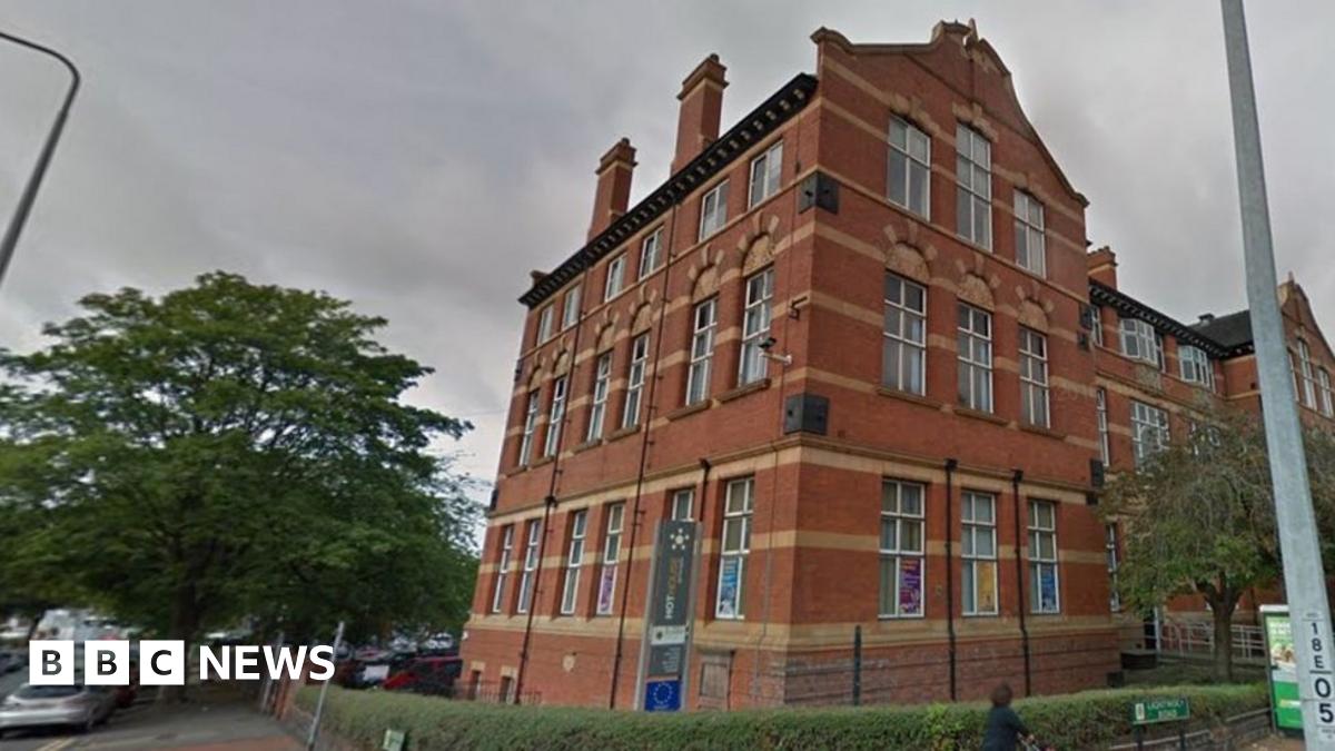 Construction to begin on Longton Library refurbishment - BBC News