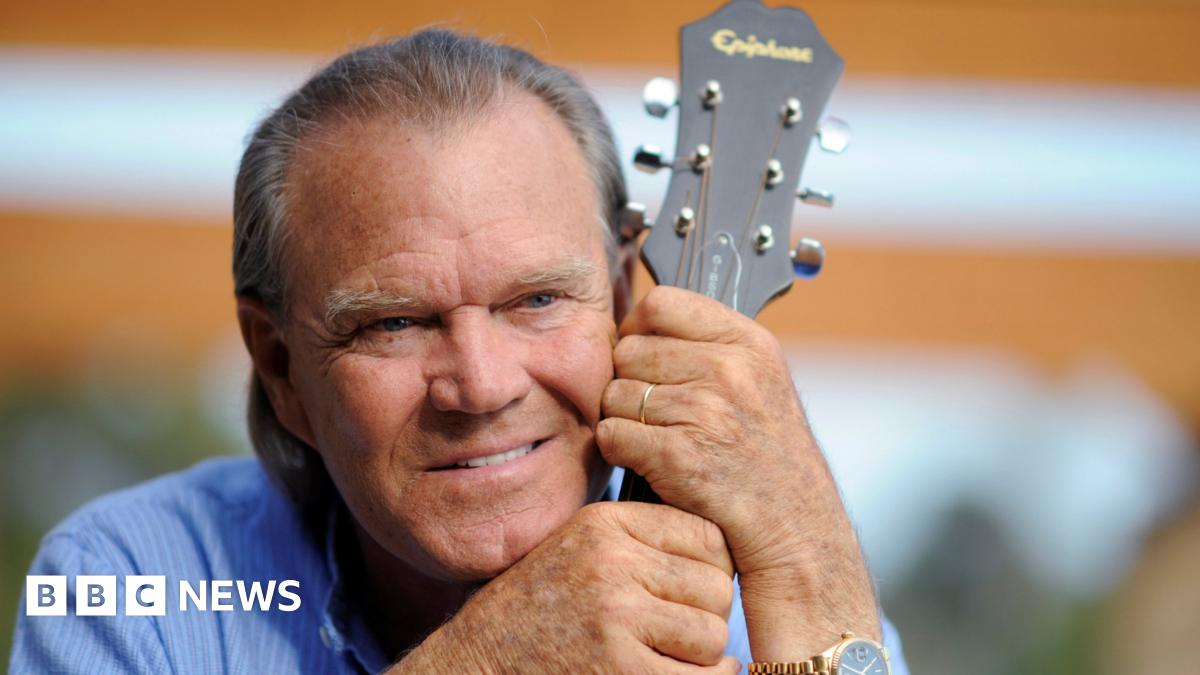 Country star Glen Campbell dies at 81