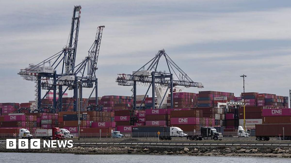Trump order ends global tariff exemption for low-cost goods