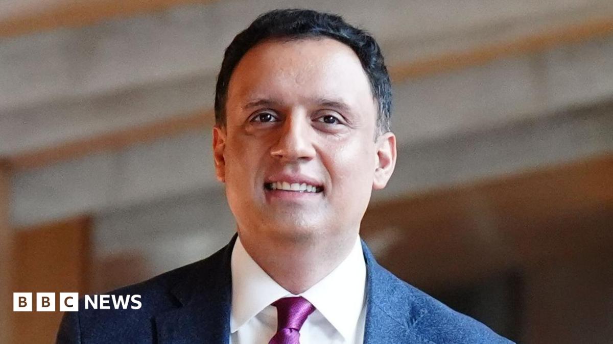 Scottish Labour leader Anas Sarwar 'delighted' to accept UK minister job