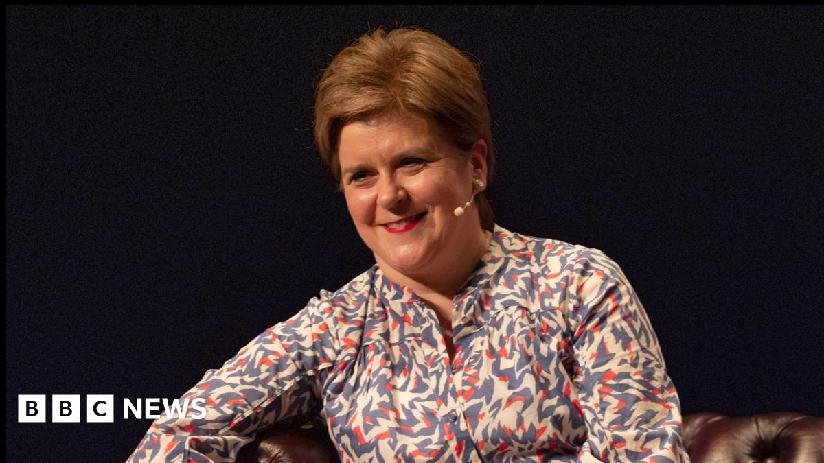 Nicola Sturgeon makes comedy bow at Glasgow Comedy Festival