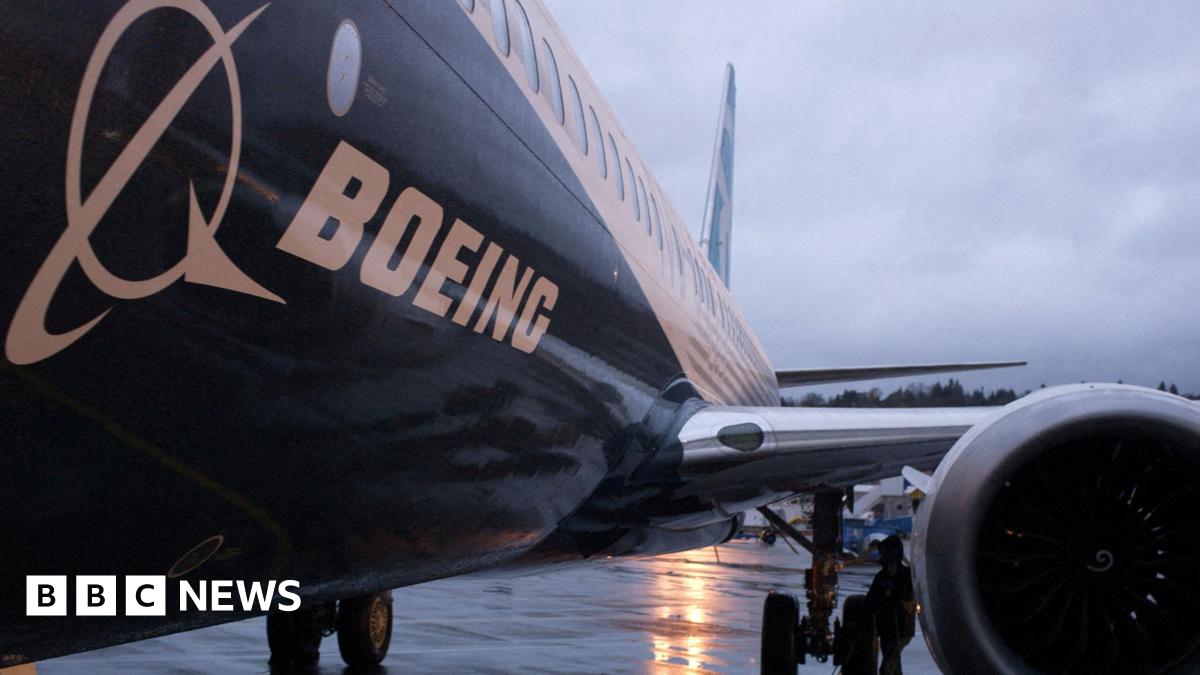Boeing loses almost bn every month in 2024 Boeing loses almost bn every month in 2024