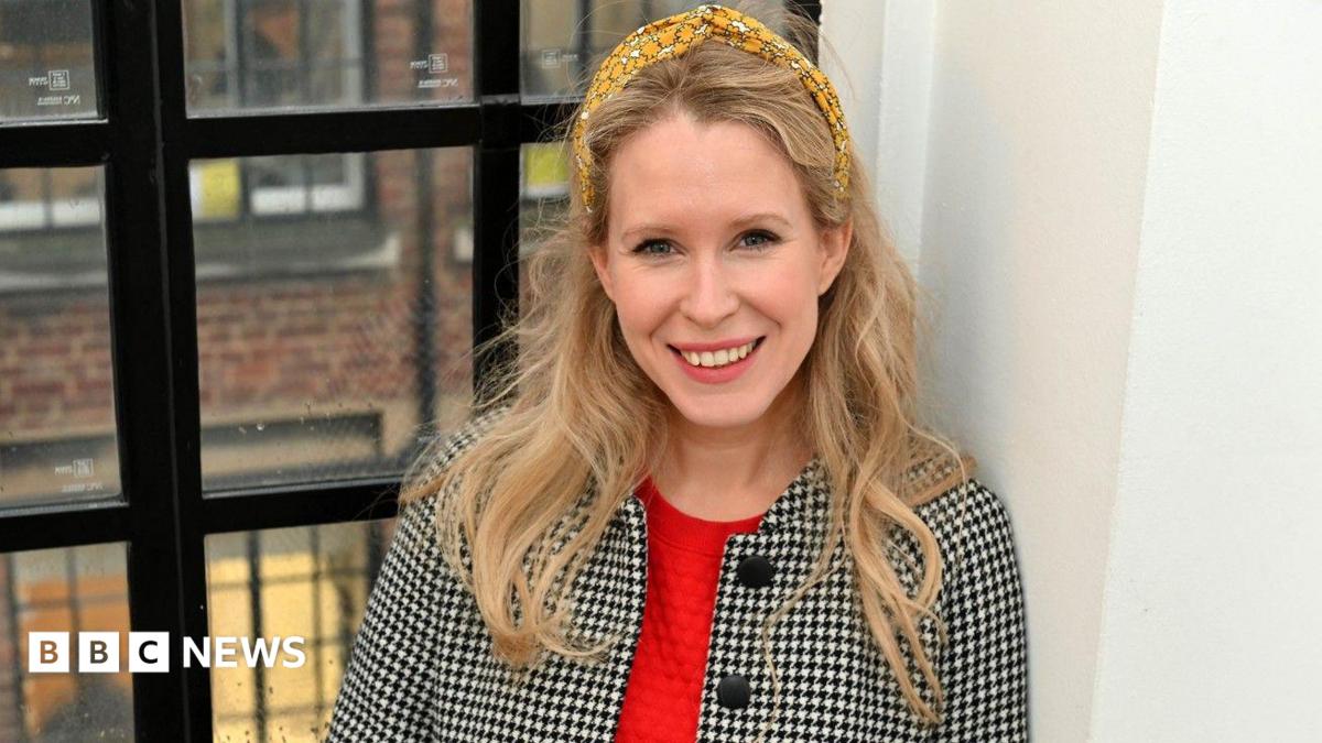 bbc.co.uk - Eleanor Maslin - Comedian Lucy Beaumont ditches TV quizzes for grandad's sake