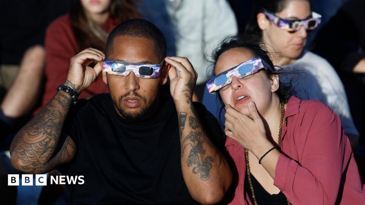 Eclipse Aftermath: Experts Urge Brits to Stop Staring at the Sun, Check for Mystery Blind Spots