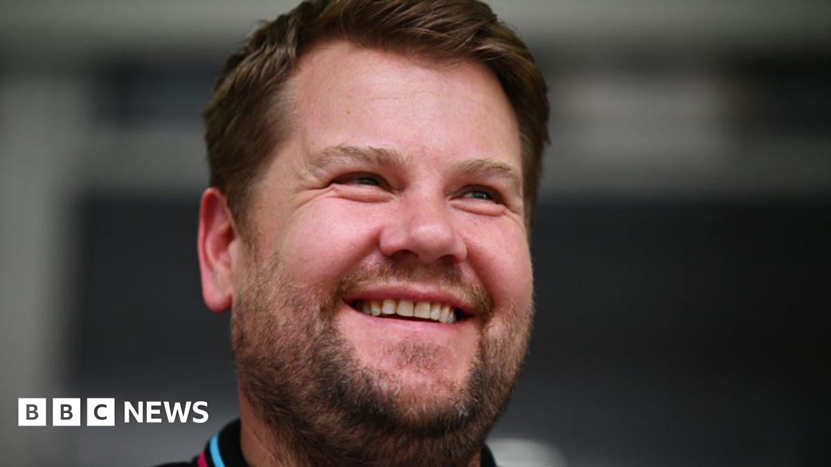 James Corden and Ricky Gervais: Can you steal a joke? - BBC News