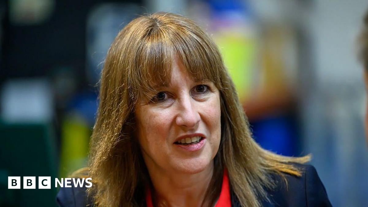 Portrait shot of Chancellor Rachel Reeves against a blurred background