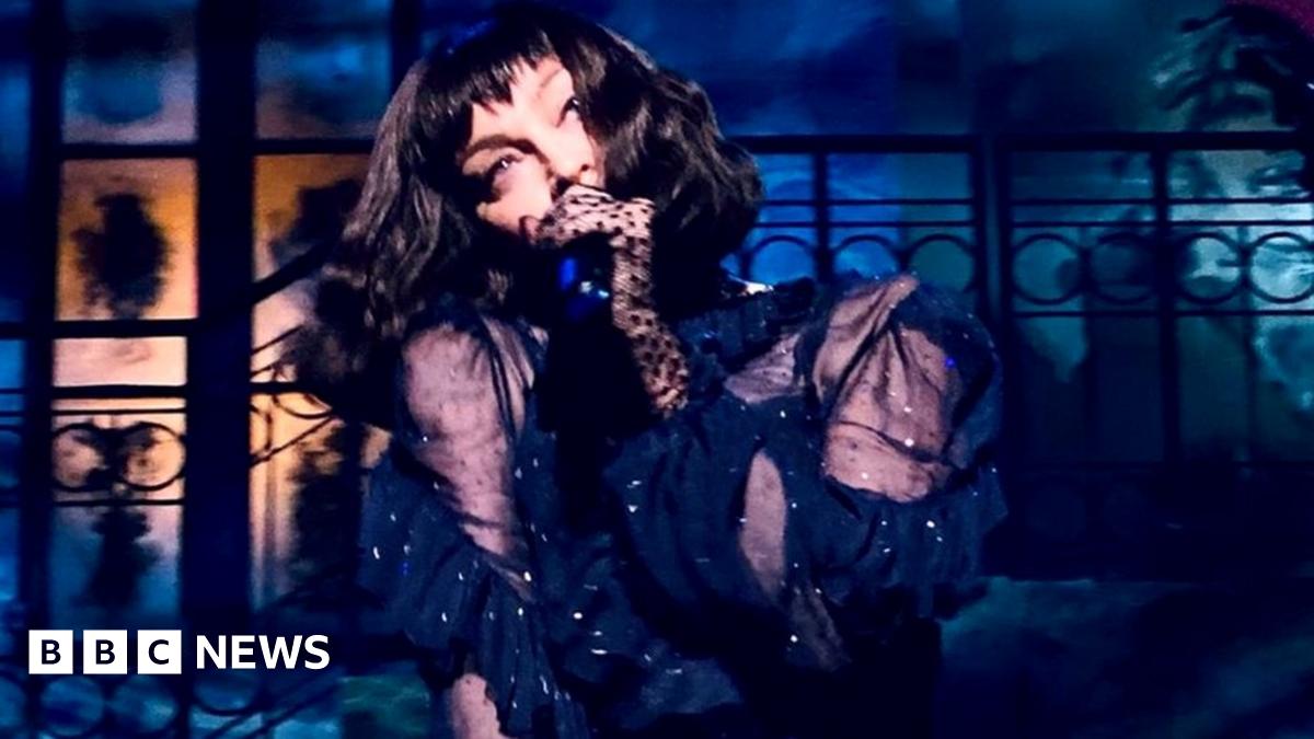 Madonna cancels shows amid 'overwhelming pain' BBC News