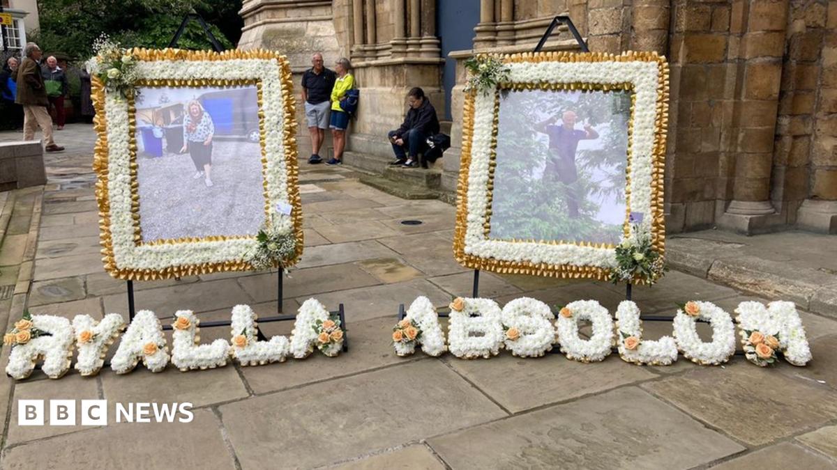 Ryalla and Absy Duffy funeral: Hundreds attend cathedral service - BBC News