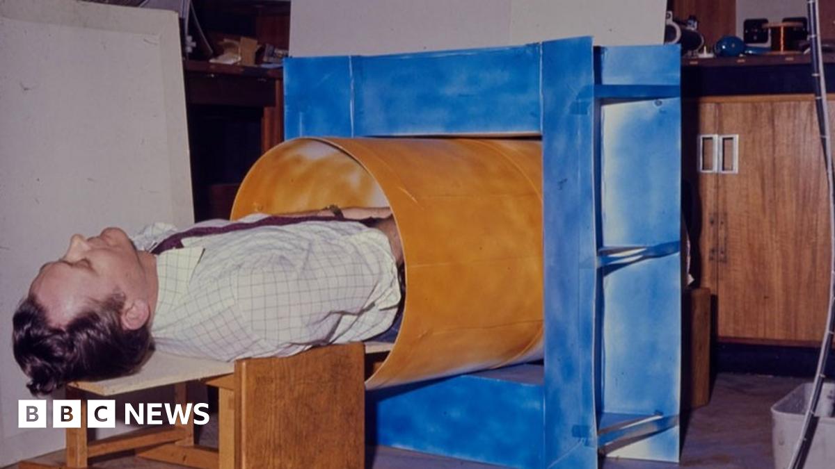 Image of cardboard tube MRI scanner released - BBC News