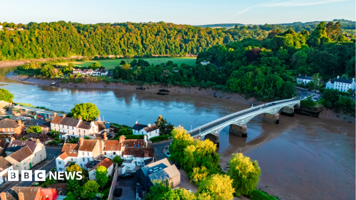Chepstow's Old Wye Bridge reopens to walkers - but not in hot weather