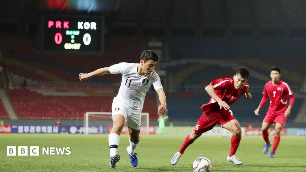 Lush South Korea's Football Fans Feeling The Love From Mexicans At World Cup As The Two Nations Prepare To Face Off Moment Concept Lush South Korea's Football Fans Feeling The Love From Mexicans At World Cup As The Two Nations Prepare To Face Off Moment Concept