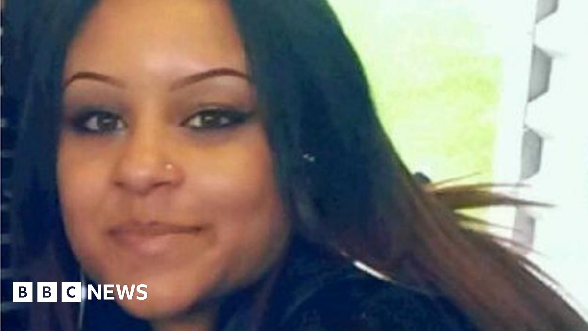 Enfield woman who died after fall from flats is named BBC News(02)