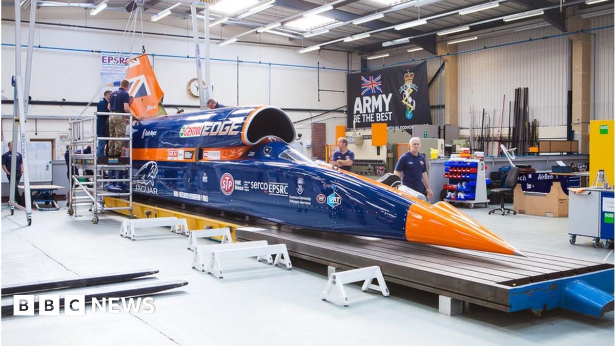 Bloodhound supersonic car record bid slips again - BBC News