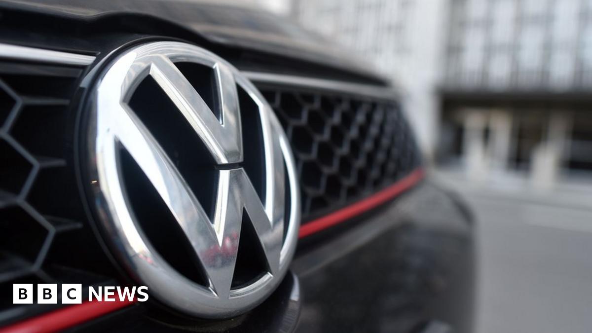 'Millions' of Volkswagen cars can be unlocked via hack - BBC News