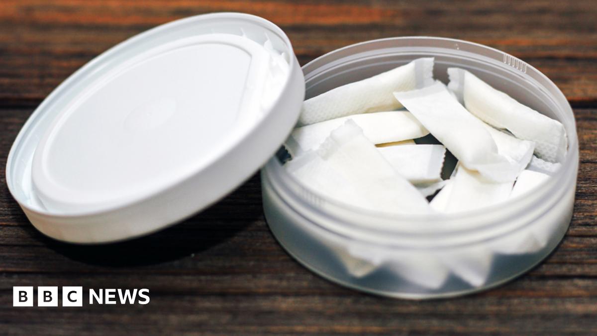 Call to ban nicotine pouch sale to under-18s - BBC News