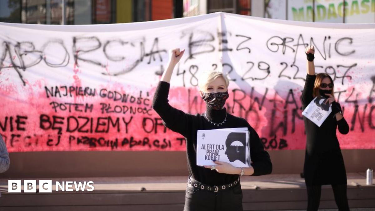 Poland abortion: Top court bans almost all terminations - BBC News