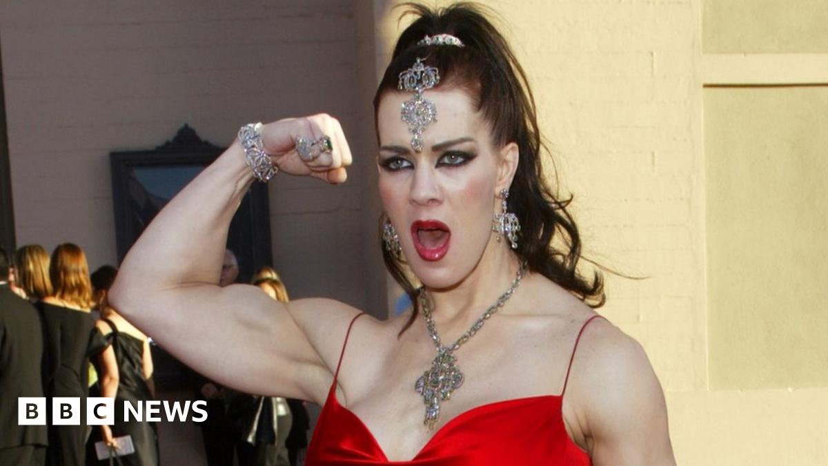 Former American professional WWE wrestler and porn star Chyna dies aged 45  - BBC News