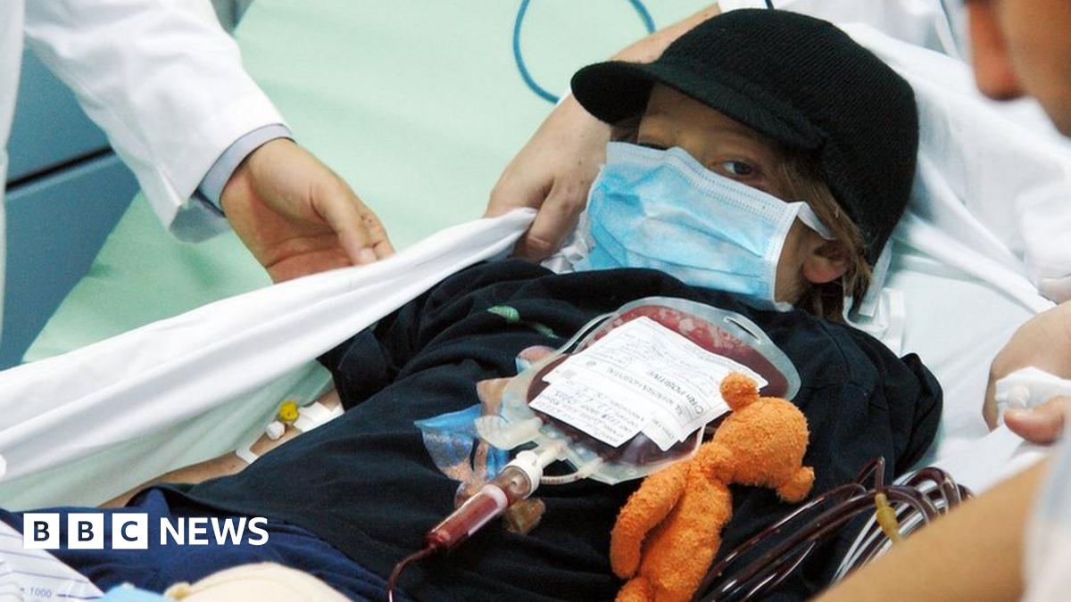 Miraculous plane crash survivors