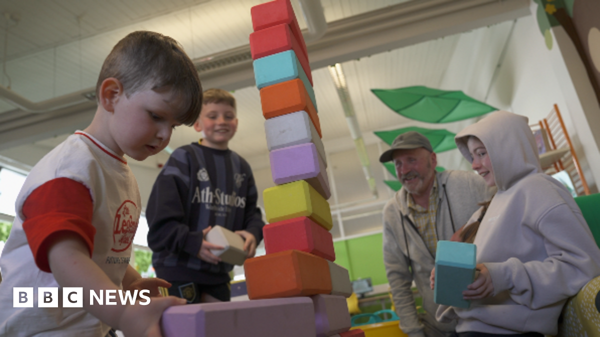 Parents utilize play-based activities to mitigate children's screen time dependency