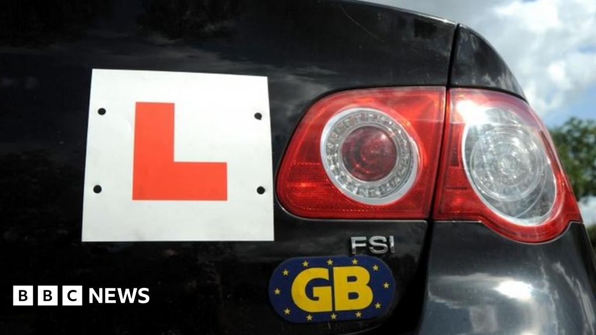 Most driving tests go ahead despite examiners' strike - BBC News