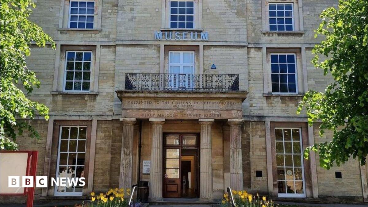 Peterborough museum applies for alcohol licence