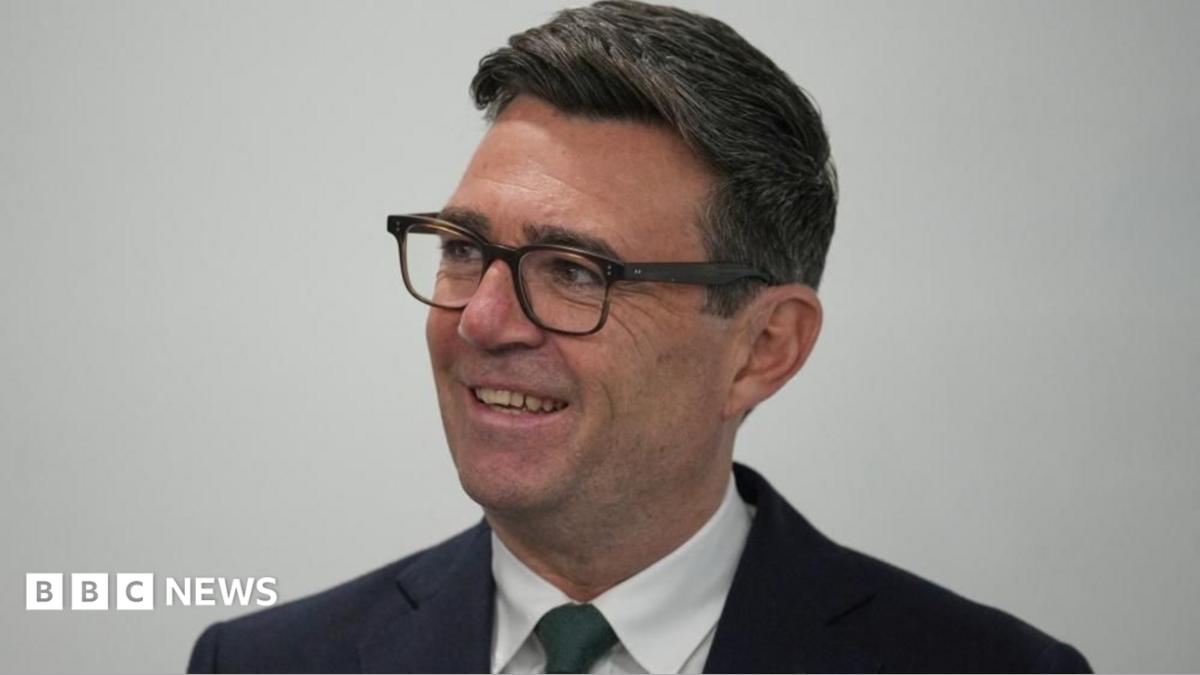Burnham to spend first day working from northern branch of No 10