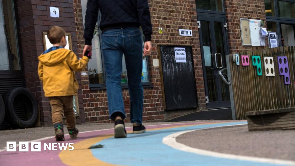 Can I take children or pets to a polling station?