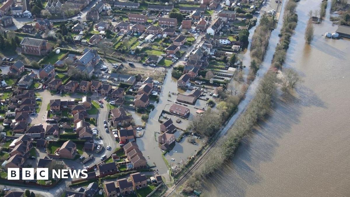 Snaith flooding: Flood risk could last for 'several days'