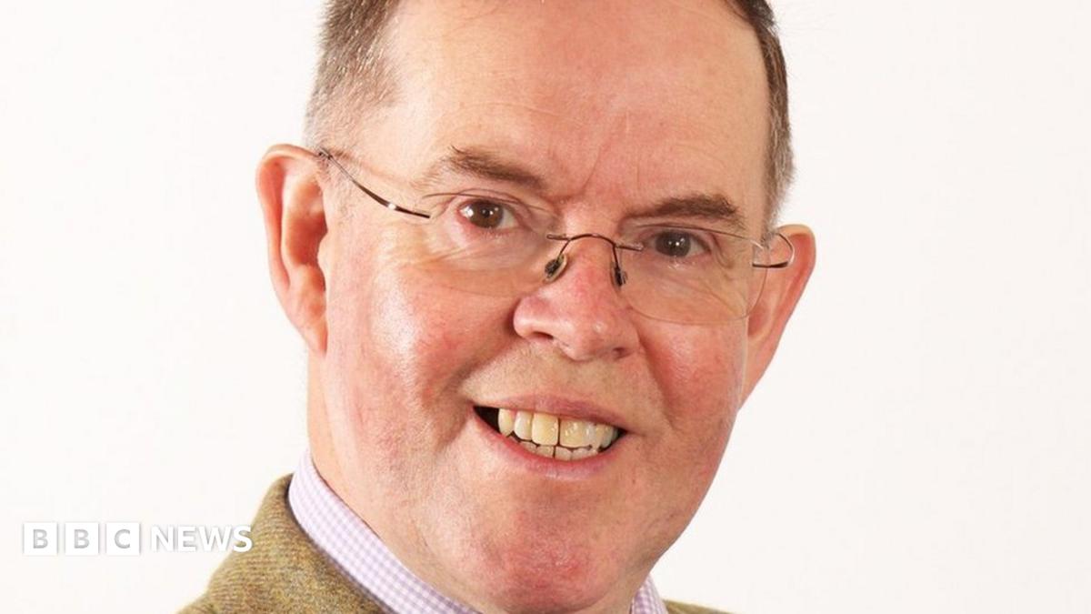 'Move away' Cambridge councillor Donald Adey will not give up pay - BBC ...