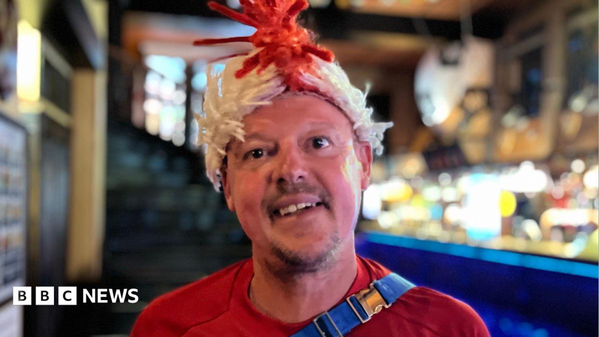 Los aficionados del sureste celebran la victoria de Inglaterra en el