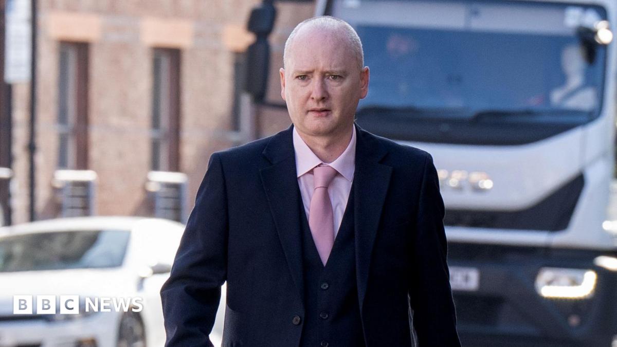 Former snooker world champion Gordon Dott convicted of child abuse