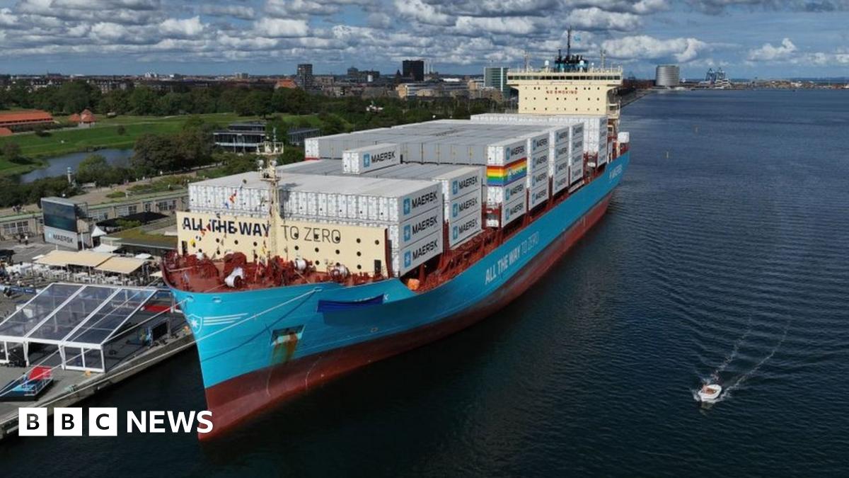 Green shipping corridors gaining momentum - BBC News