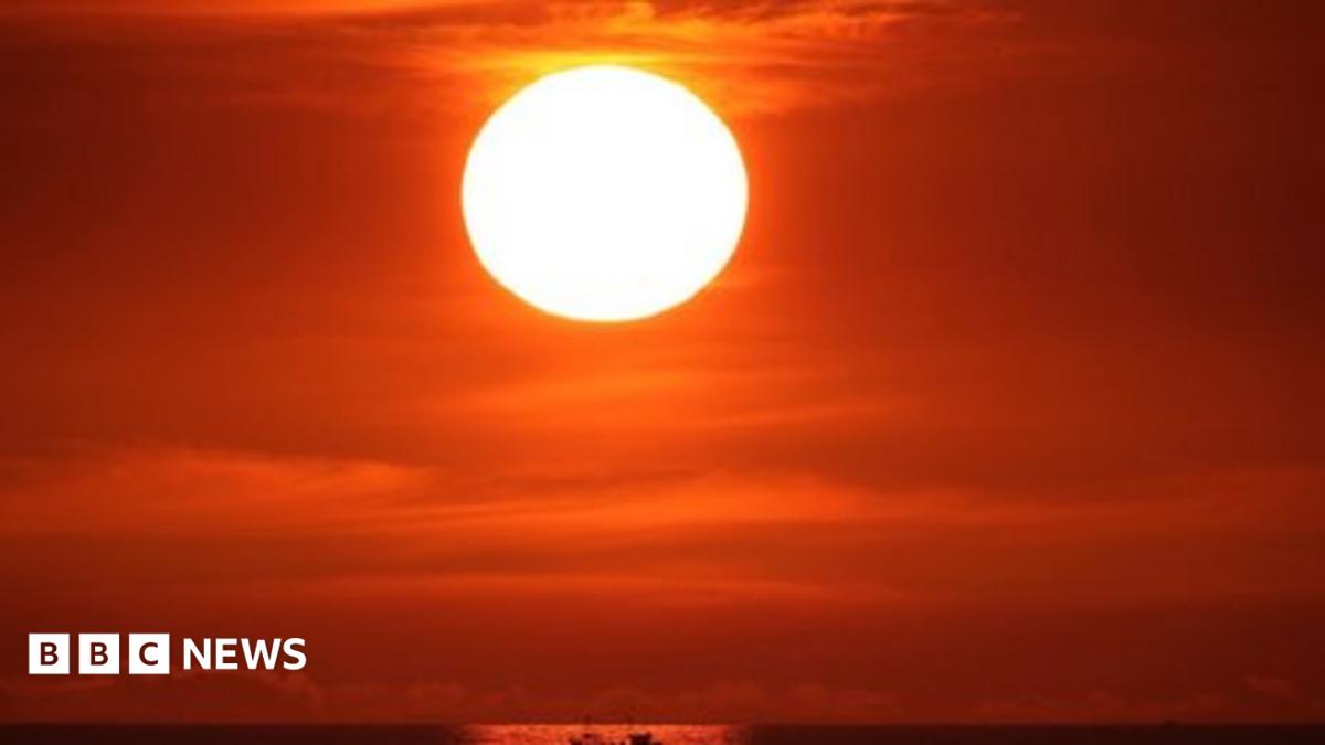 Climate change: IPCC report warns of ‘irreversible’ impacts of global warming - BBC News