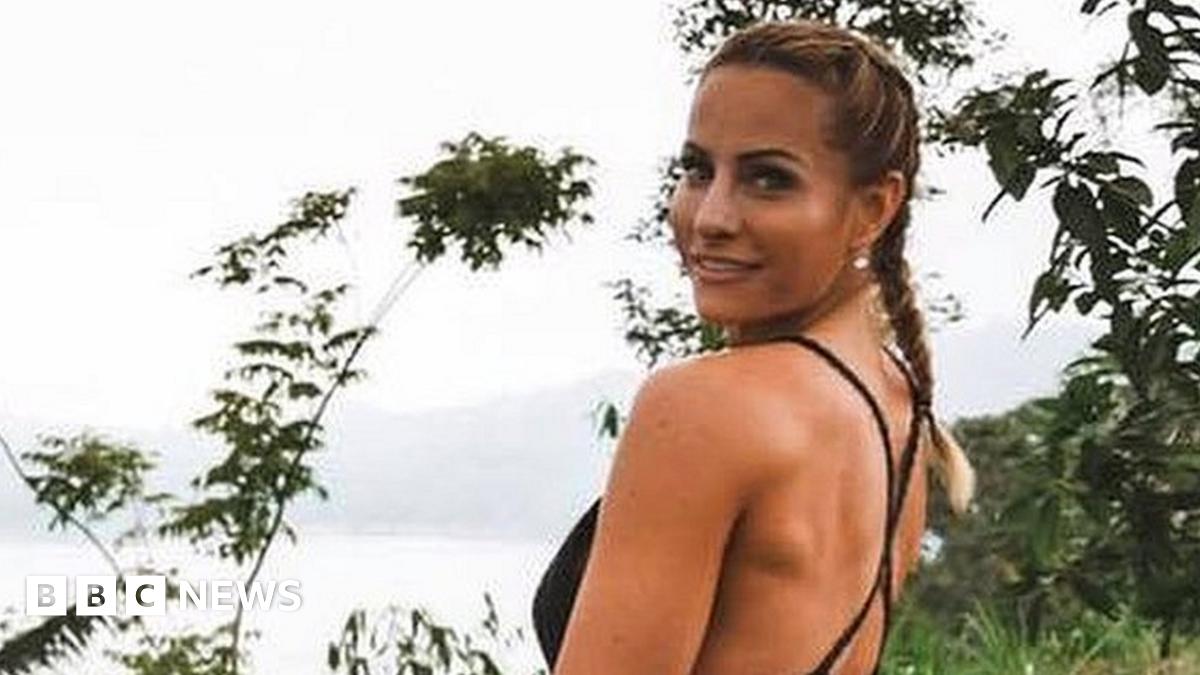 Exploding cream dispenser kills French fitness blogger - BBC News