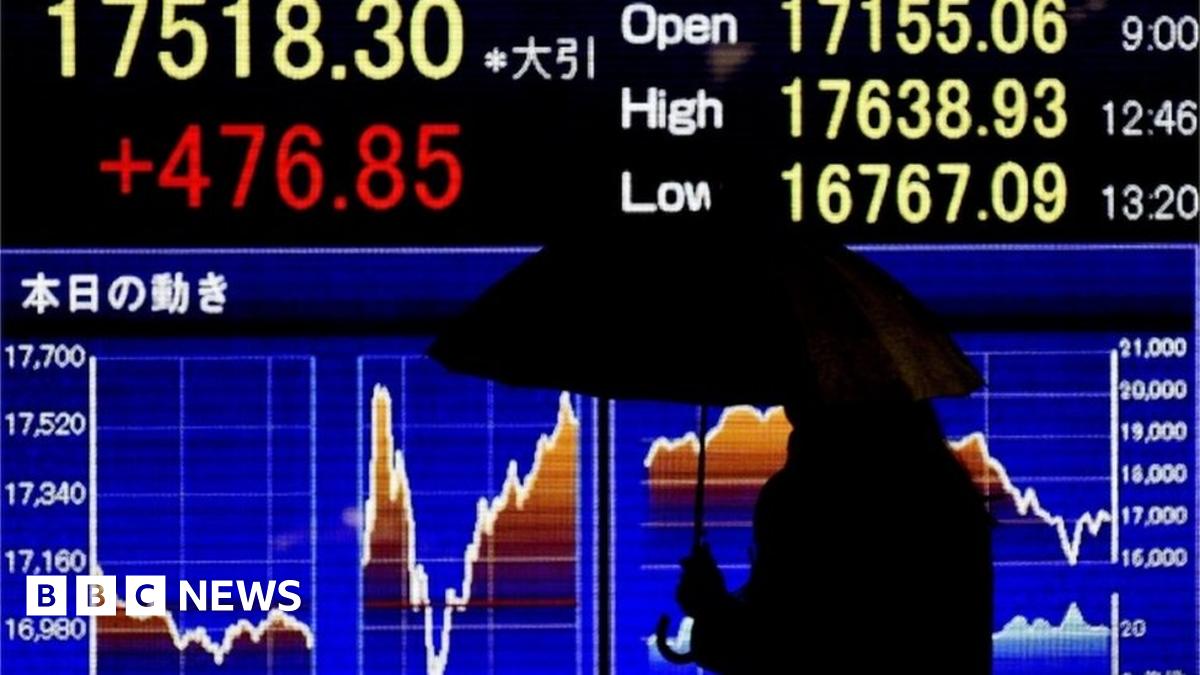 Japan adopts negative interest rate in surprise move - BBC News