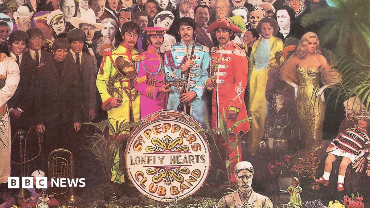 V&A to display George Harrison's Sgt Pepper suit - BBC News