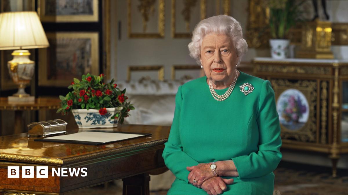 Queen's coronavirus speech: 'Ambitious' words 'to reassure and inspire' - BBC News