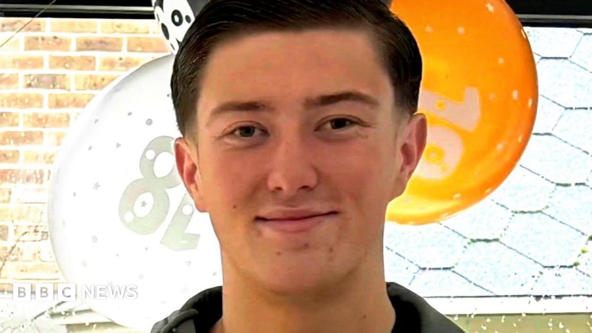 Tragedia en Southampton: Estudiante Fallece Esposado Tras Crítica Demora Policial