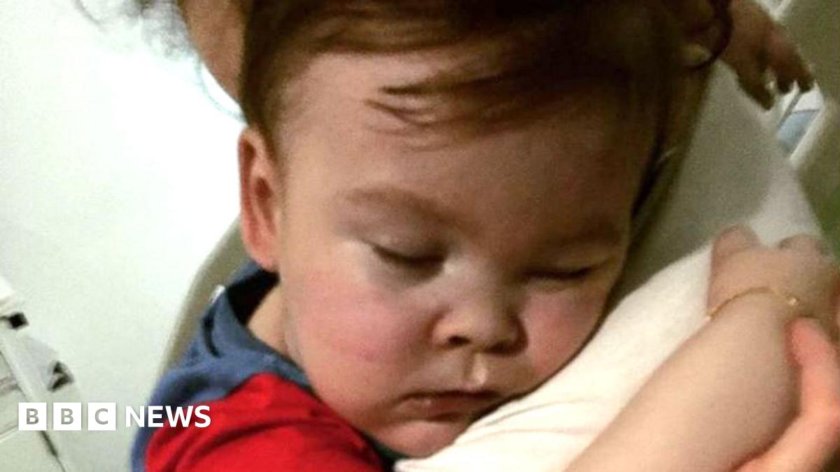 Alfie Evans' life support withdrawn, father says