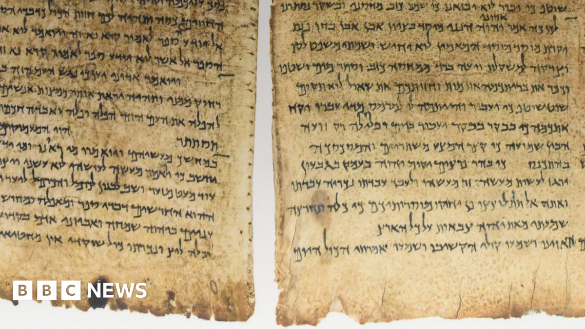 AI unlocks ancient Dead Sea Scrolls mystery BBC News